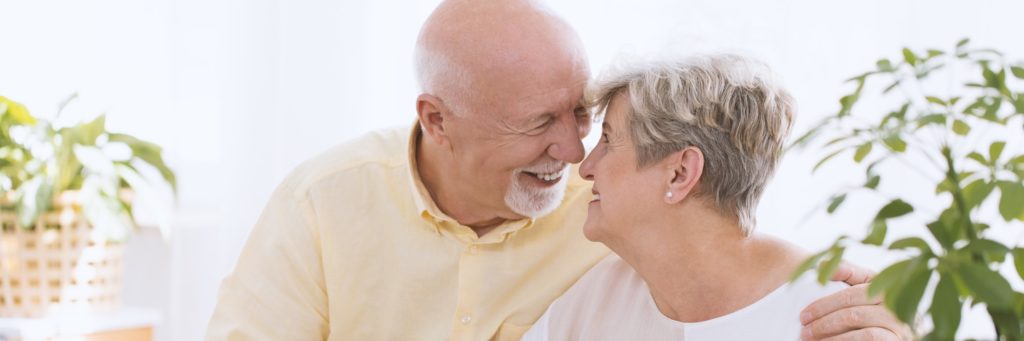 happy senior couple red eyes fraser valley cataract min
